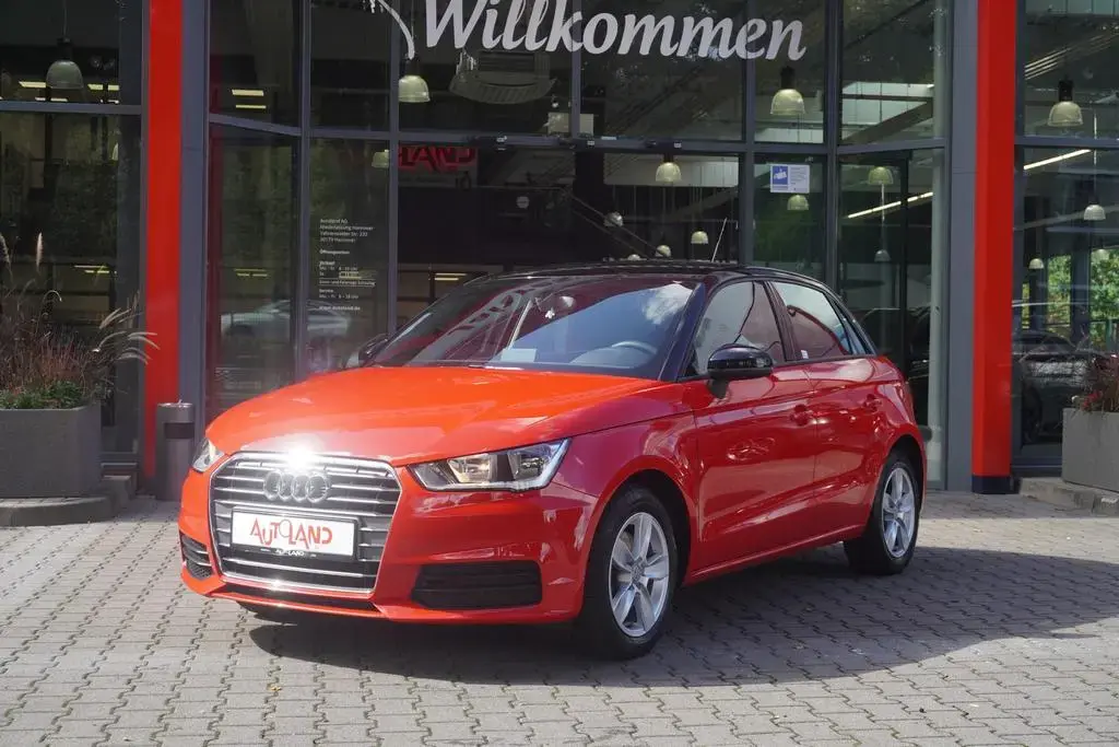 Main__Slider__Photo:Audi A1 Sportback 1.4 TFSI basis S-Tronic Klimaaut. 09/2016-1