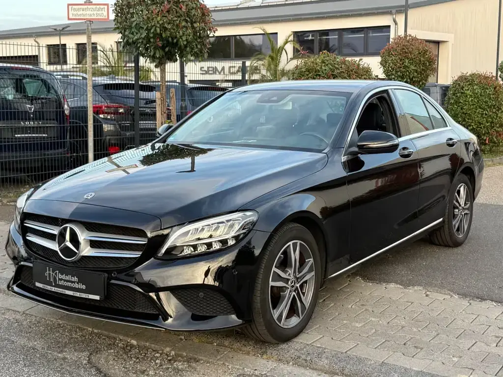 Main__Slider__Photo:Mercedes-Benz C 180 Limousine /LED/NAVI/Teilleder 12/2019-1