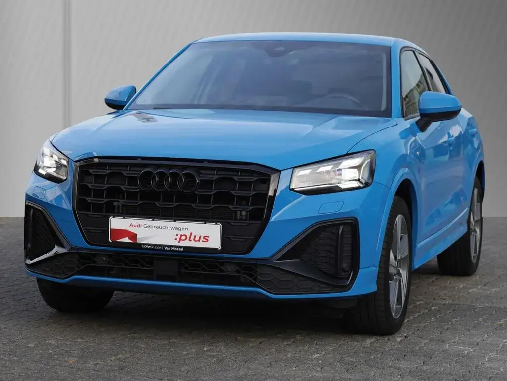 Main__Slider__Photo:Audi Q2 35 TFSI S line S tronic 02/2022-1