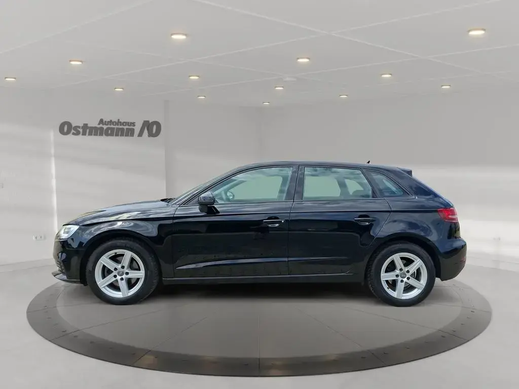 Main__Slider__Photo:Audi A3 Sportback 1.6 TDI Navi PDC Sitzheizung Xenon 07/2019-1