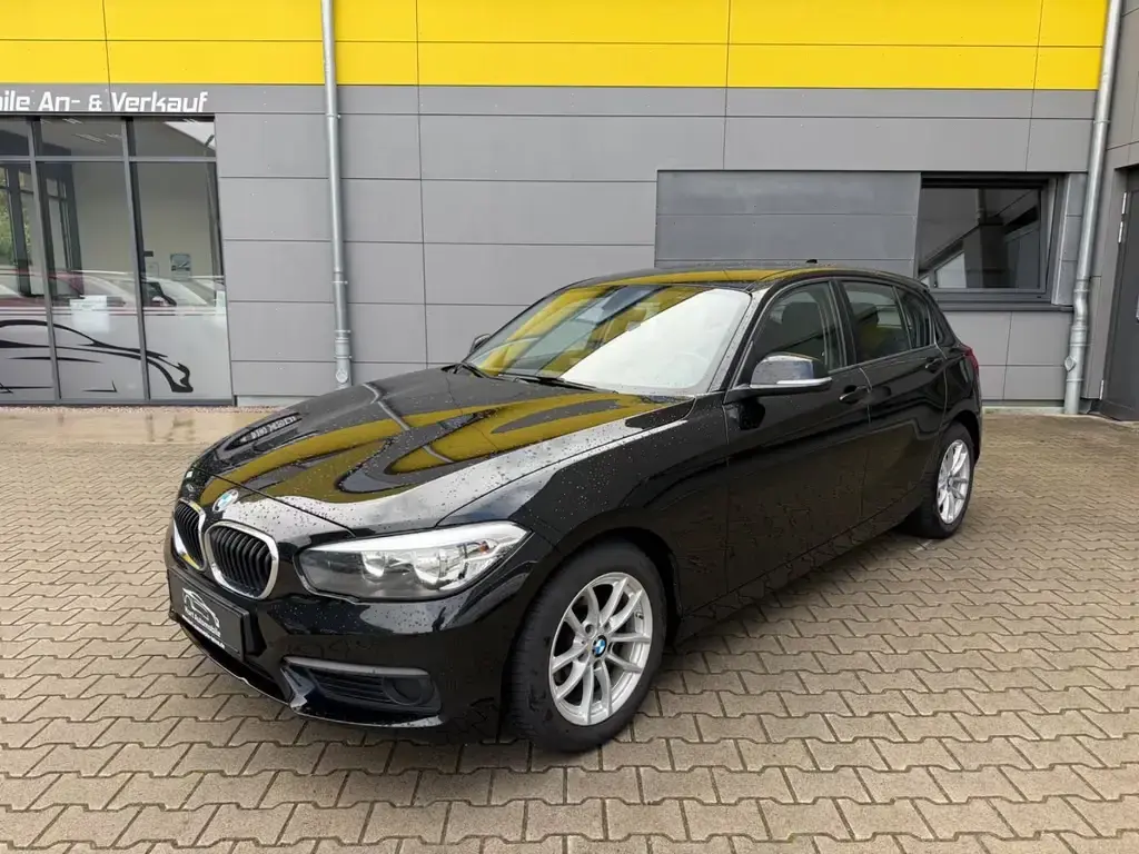 Main__Slider__Photo:BMW 118 i/LIMOUSINE/SHZ/KLIMA/NAVI/LIMITER/6 GANG 06/2019-1