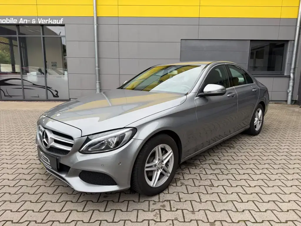 Main__Slider__Photo:Mercedes-Benz C 180 CGI/LIMOUSINE/AHK/LEDER/SHZ/AUTOMATIK 10/2016-1