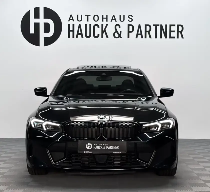 Main__Slider__Photo:BMW 320 d xDrive M Sport Pro *S-Dach *ACC *Kamera 04/2024-1