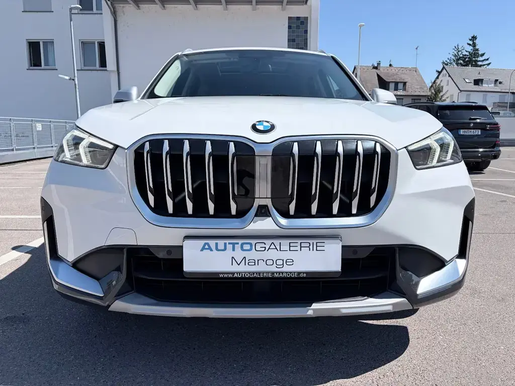Main__Slider__Photo:BMW X1 20d xDrive xLine PANO/HUD/360°/STOP&GO/LED 02/2023-1