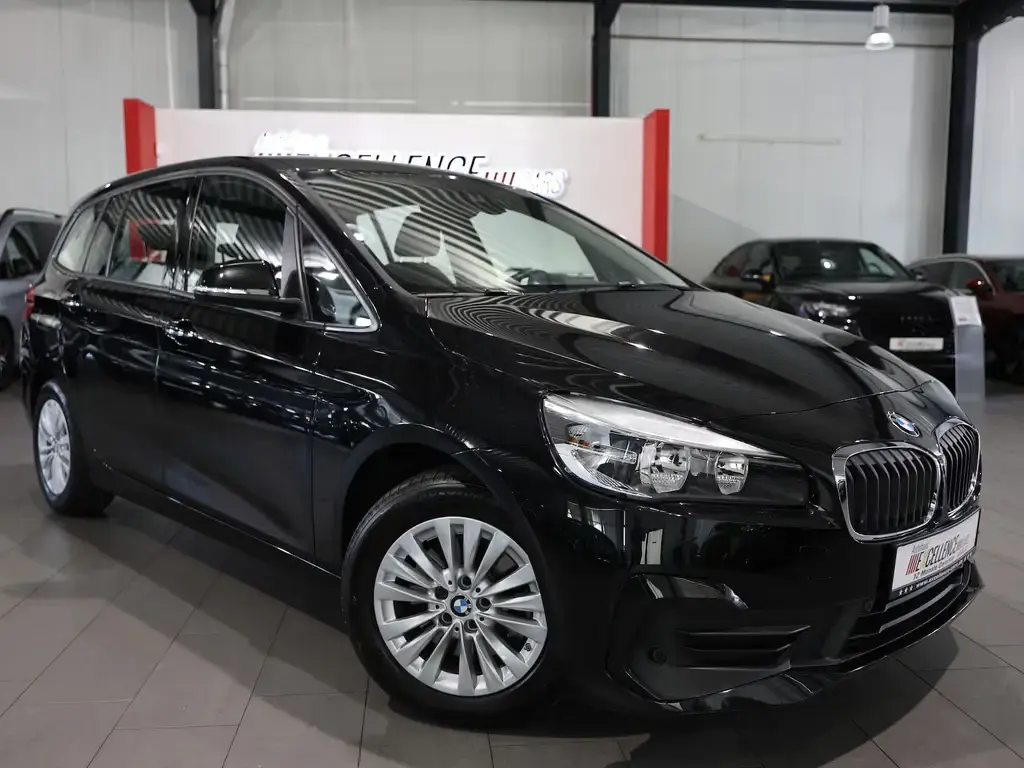 Main__Slider__Photo:BMW 218 Gran Tourer i BUSINESS / NAVI+ / ASSISTANT 04/2020-1