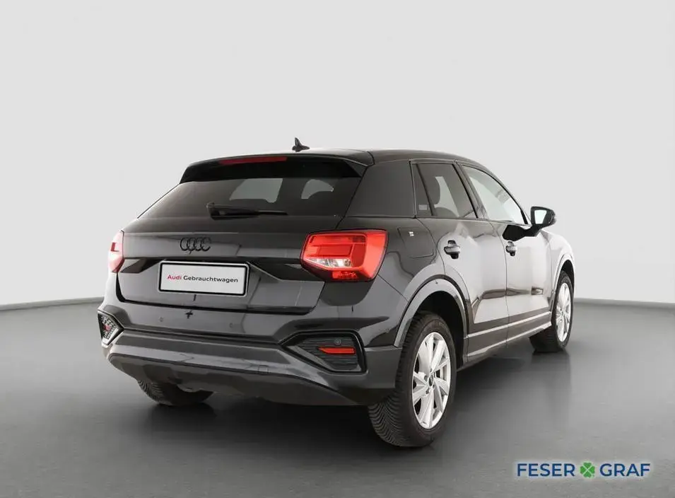 Main__Slider__Photo:Audi Q2 advanced 35 TFSI S tr. NAVI KAMERA VIRTUAL 03/2026-1