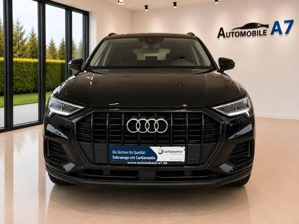 Main__Slider__Photo:Audi Q3 35 TDI advanced *AHK* 05/2022-1