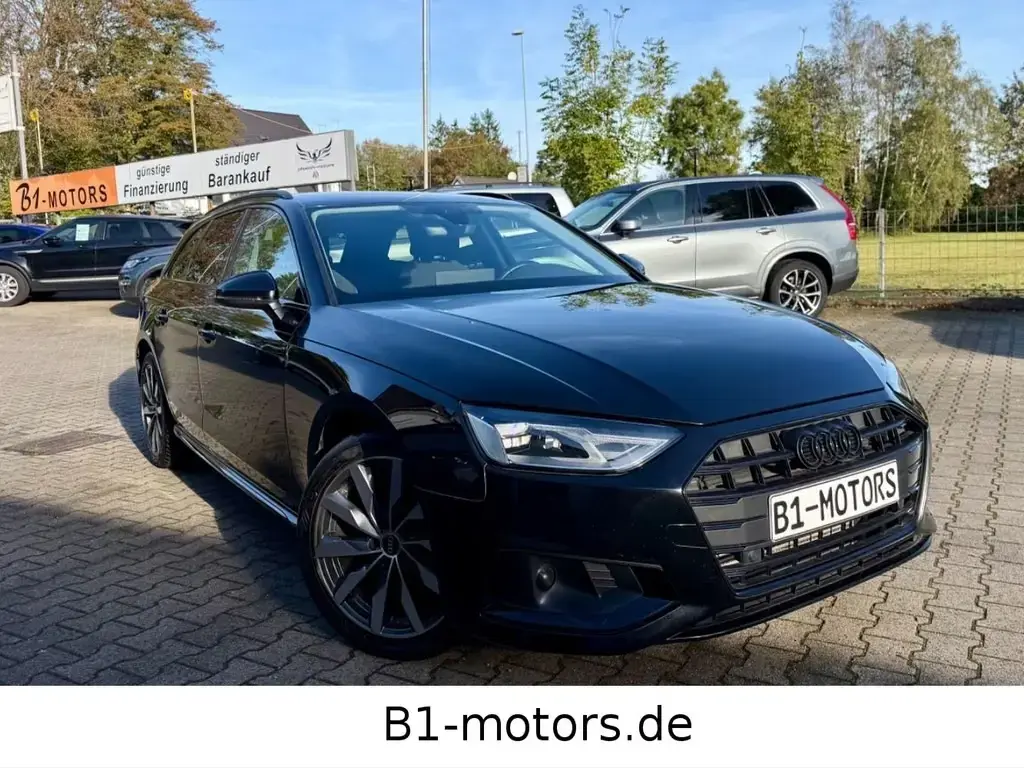 Main__Slider__Photo:Audi A4 Avant 35 TFSI advanced*6Gang*B&O*Sport* 08/2022-1