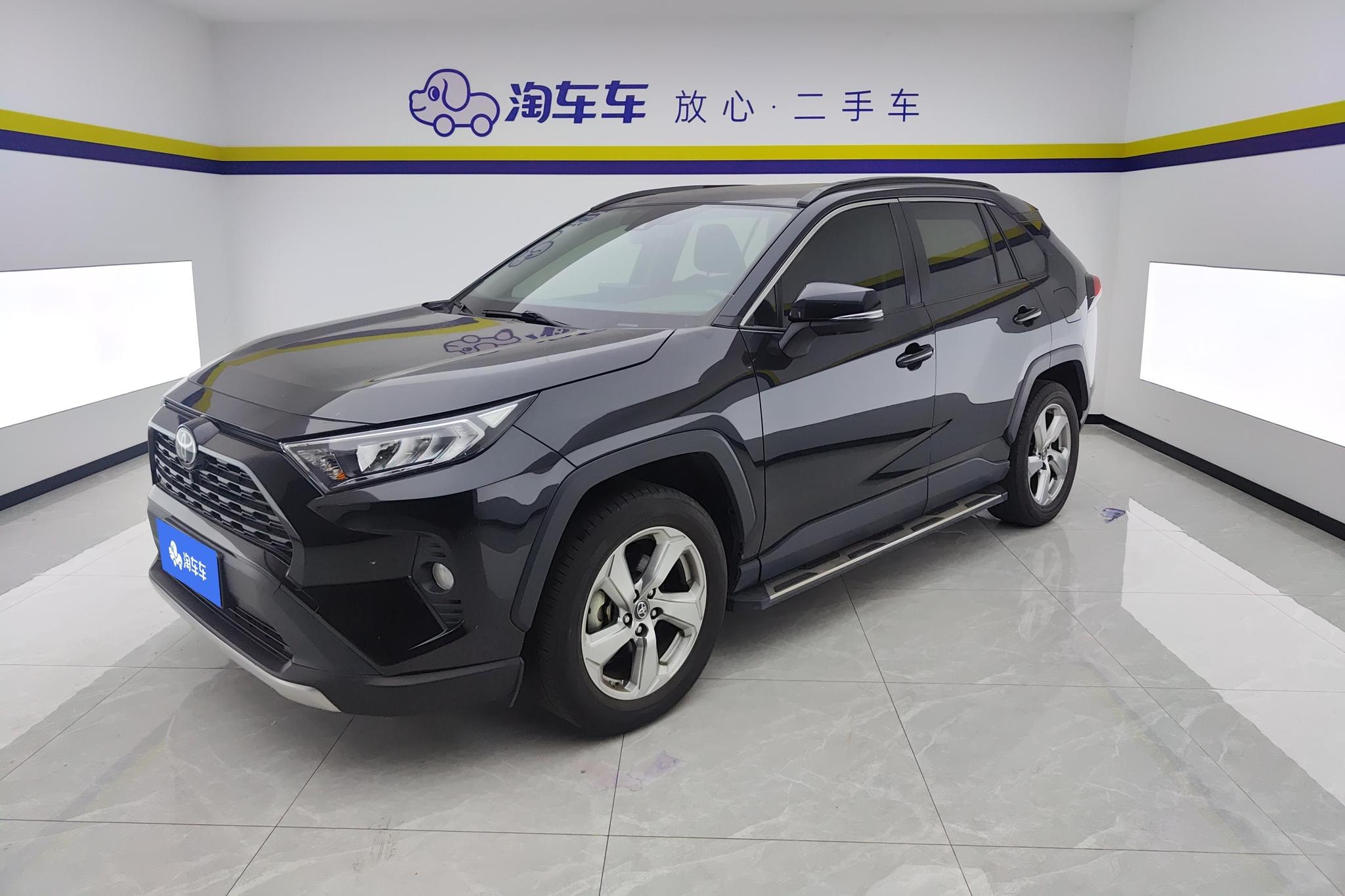 Main__Slider__Photo:undefined undefined 2021-0