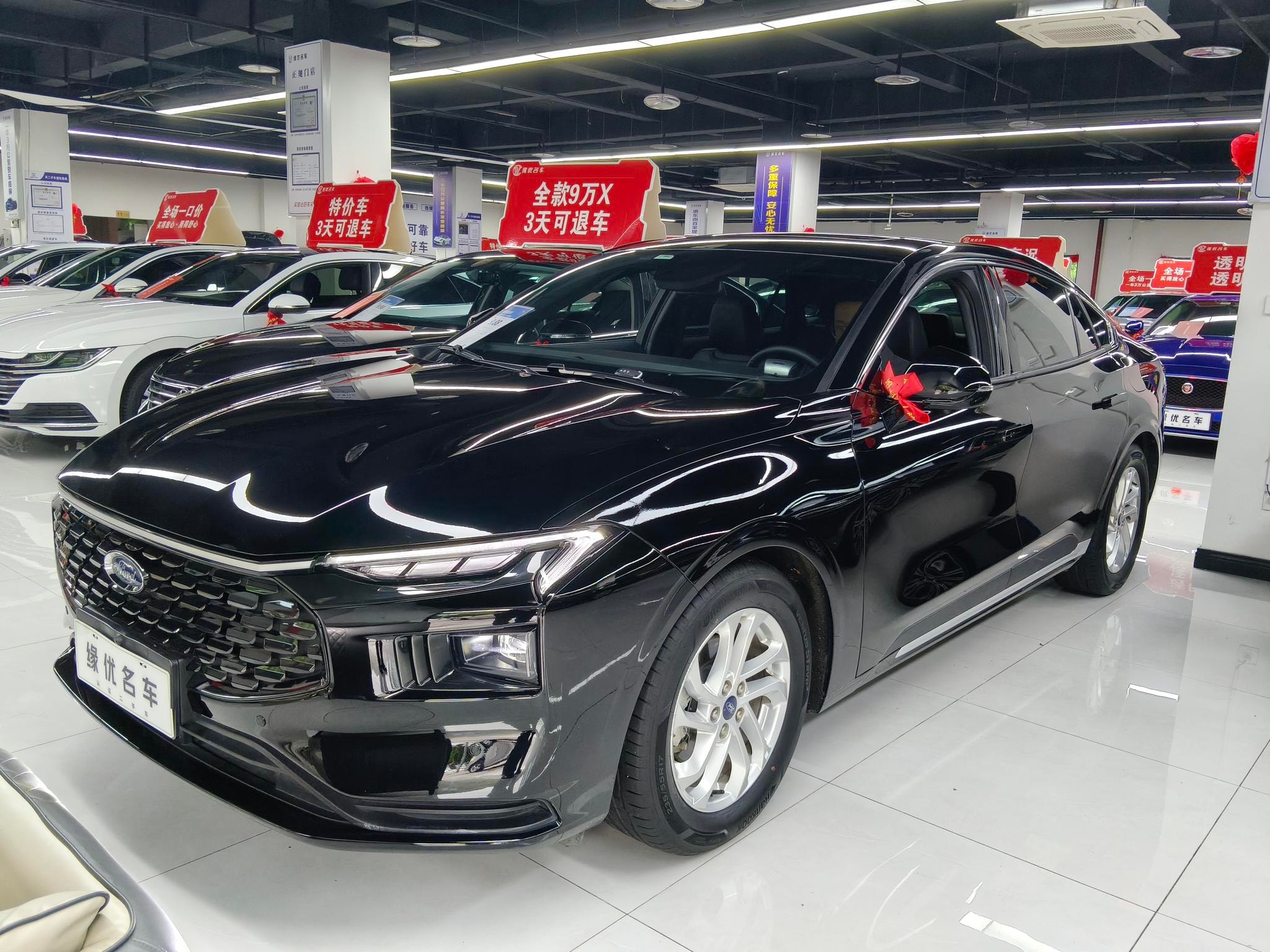 Main__Slider__Photo:undefined undefined 2023-0