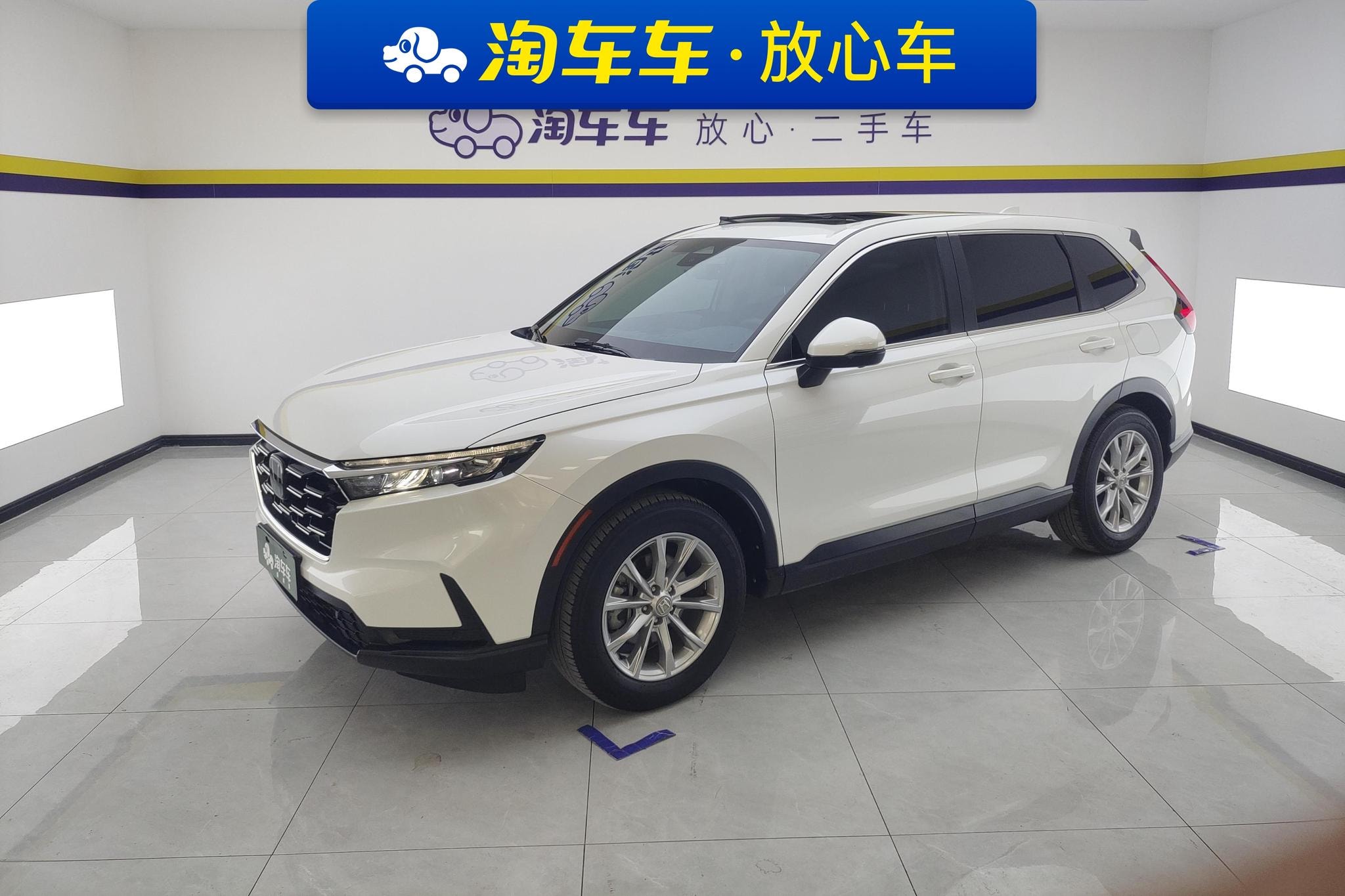 Main__Slider__Photo:undefined undefined 2023-0