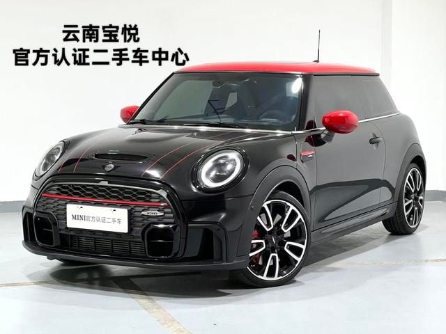 Main__Slider__Photo:undefined undefined 2023-0