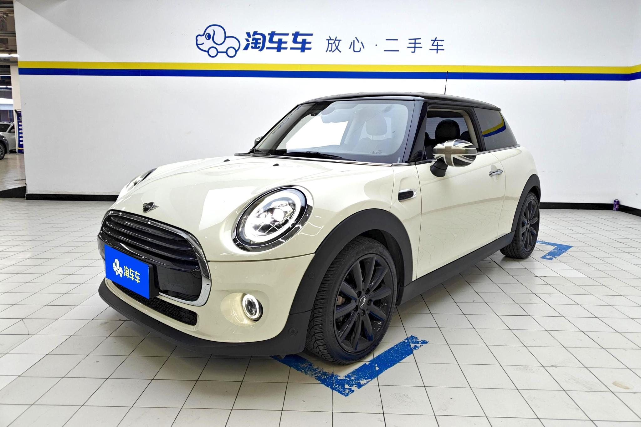 Main__Slider__Photo:undefined undefined 2019-0