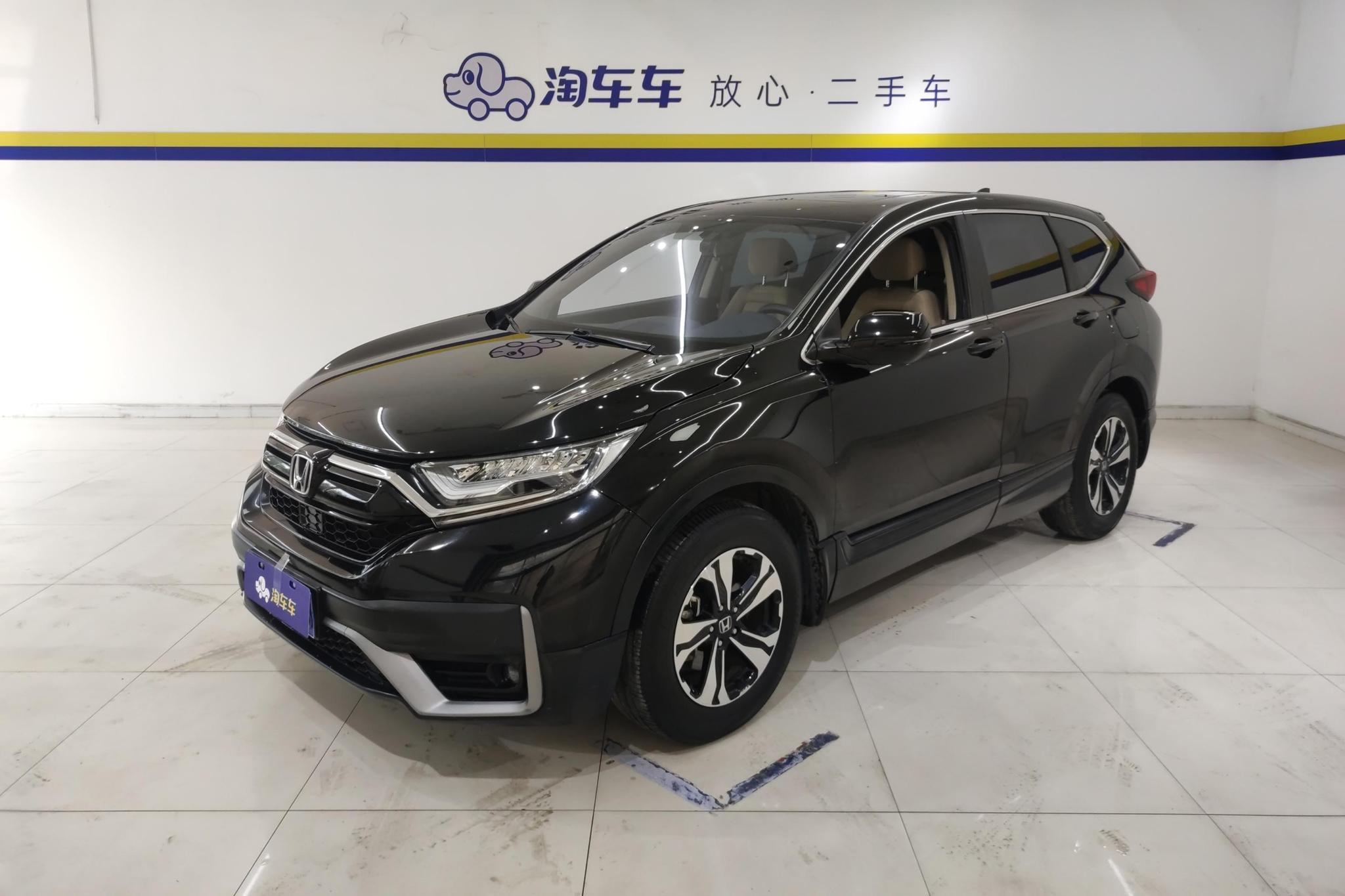 Main__Slider__Photo:undefined undefined 2021-0