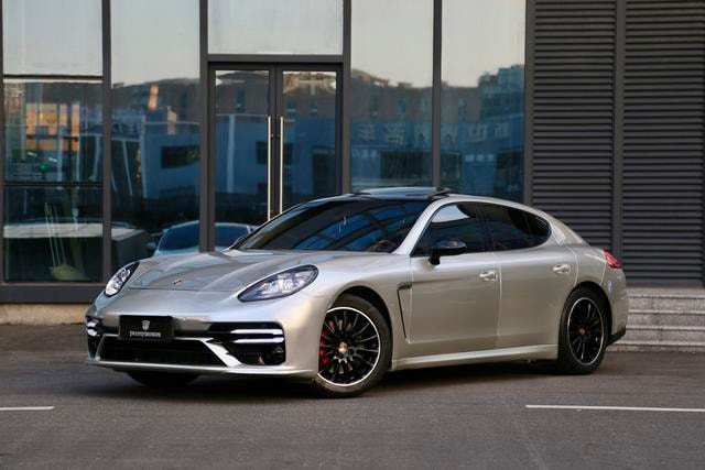 Main__Slider__Photo:undefined undefined 2014-0