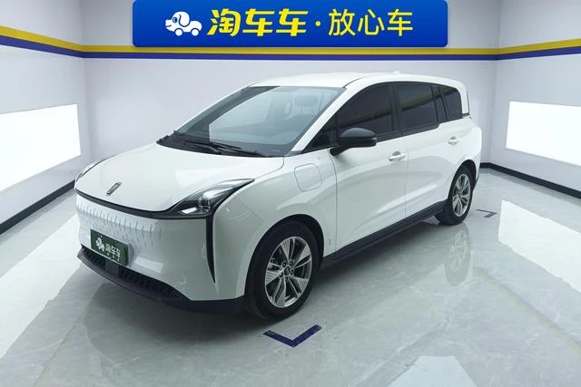 Main__Slider__Photo:undefined undefined 2023-0