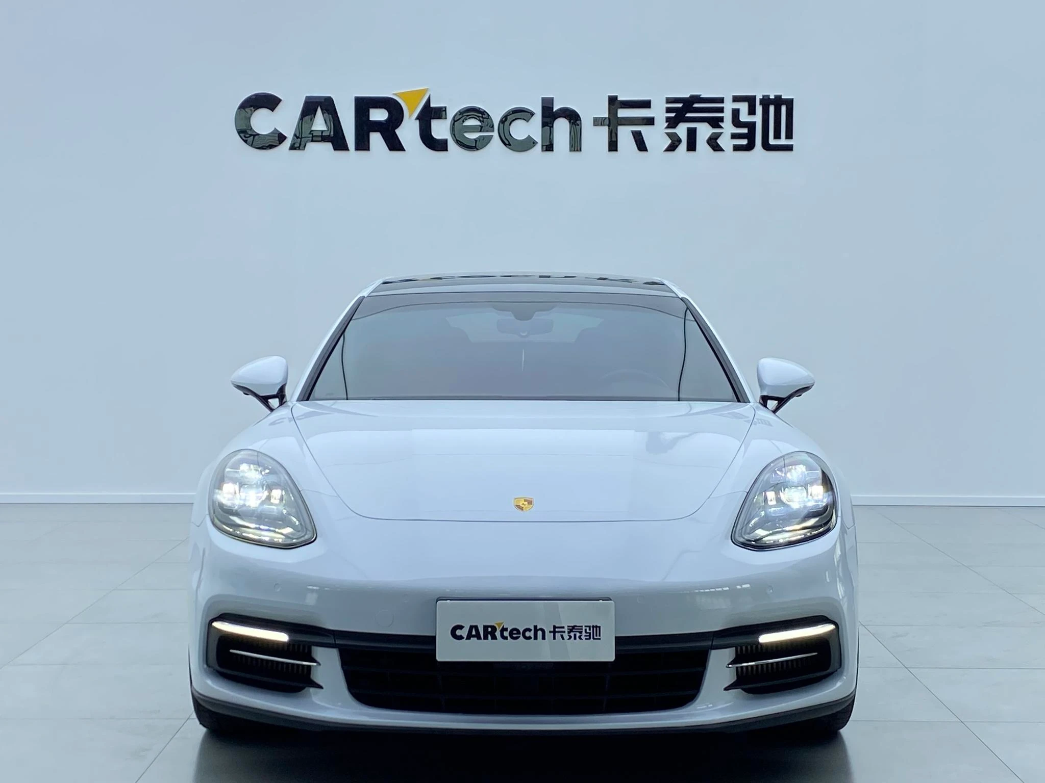 Main__Slider__Photo:undefined undefined 2019-1