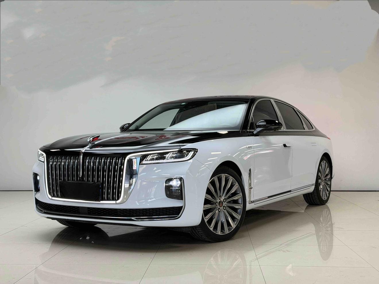 Main__Slider__Photo:undefined undefined 2022-0