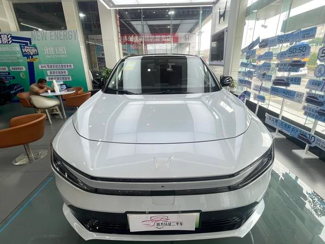 Main__Slider__Photo:undefined undefined 2025-1
