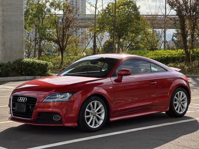 Main__Slider__Photo:undefined undefined 2014-0