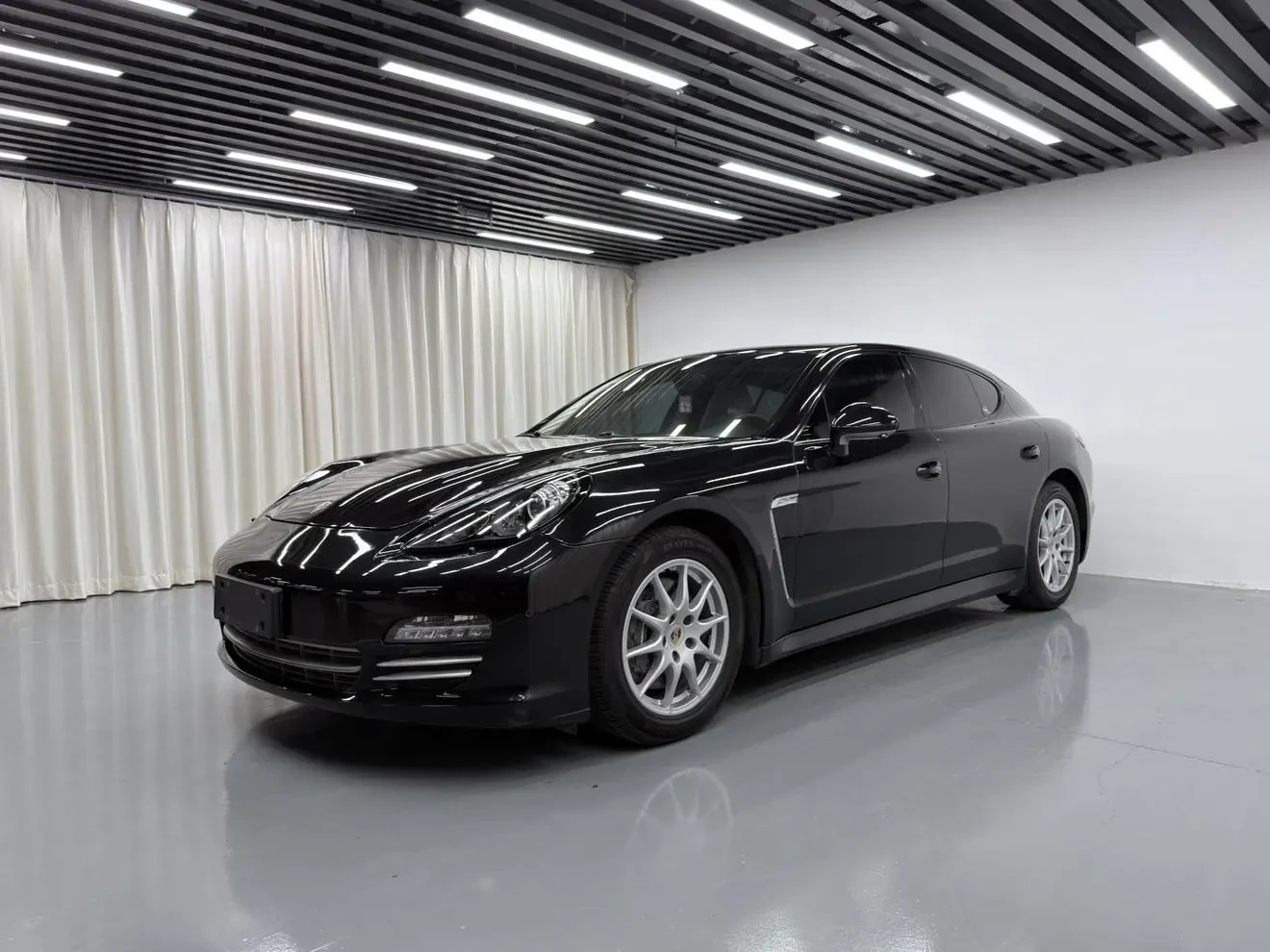Main__Slider__Photo:undefined undefined 2013-0
