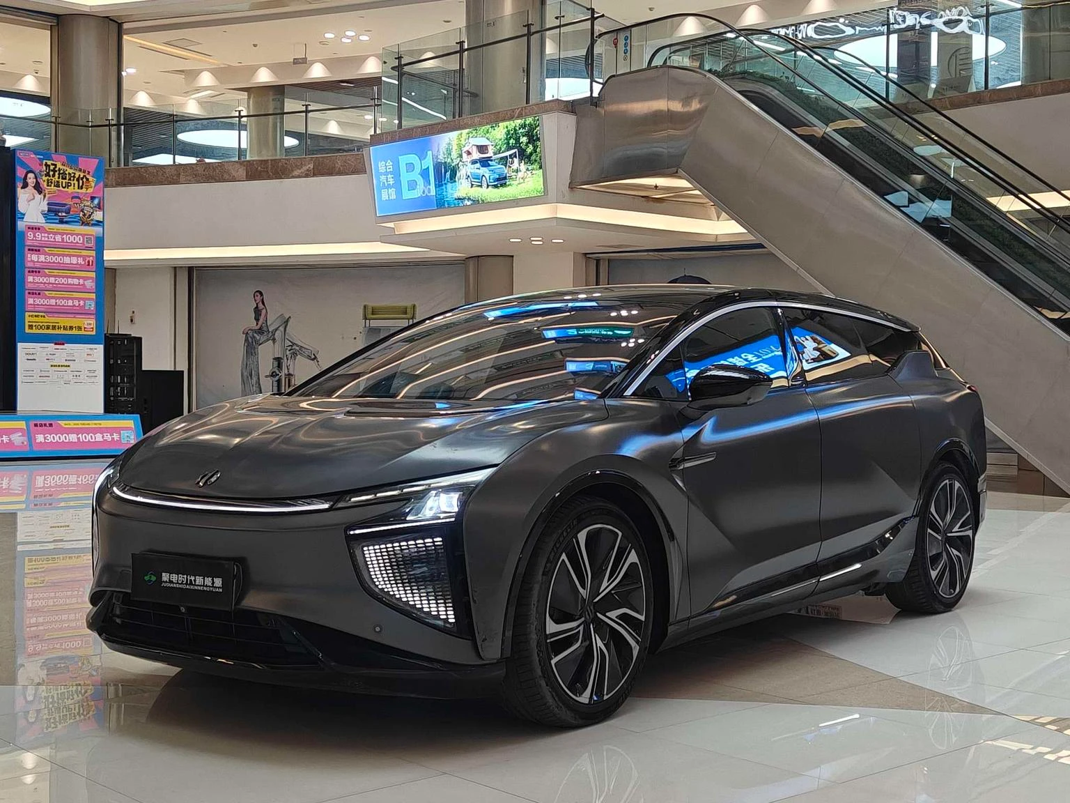Main__Slider__Photo:undefined undefined 2021-0