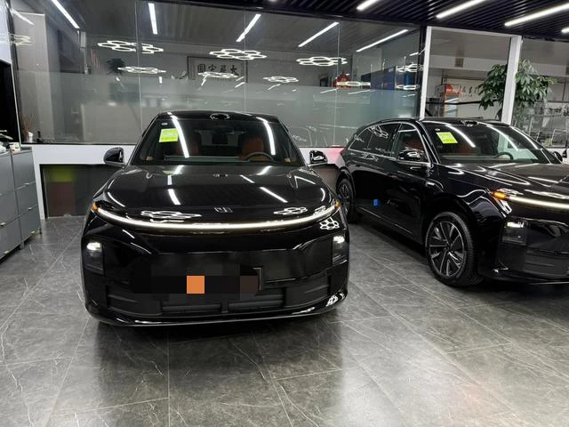 Main__Slider__Photo:undefined undefined 2025-1
