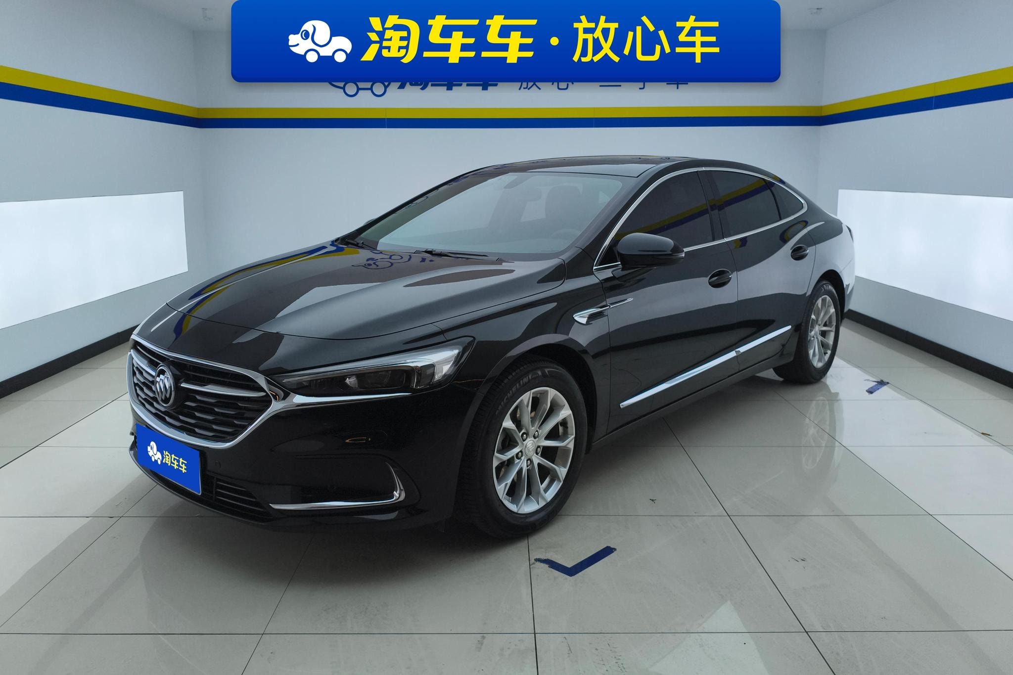 Main__Slider__Photo:undefined undefined 2022-0