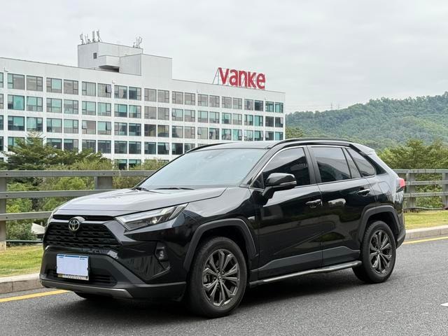 Main__Slider__Photo:undefined undefined 2023-0
