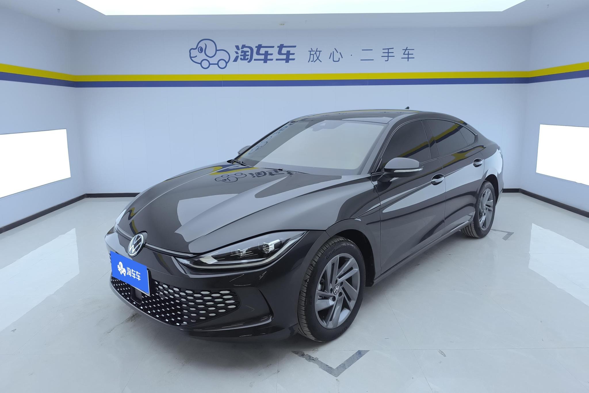 Main__Slider__Photo:undefined undefined 2025-0