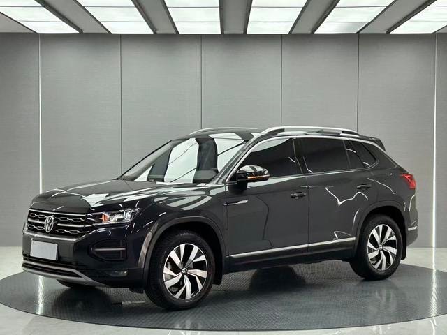 Main__Slider__Photo:undefined undefined 2022-0