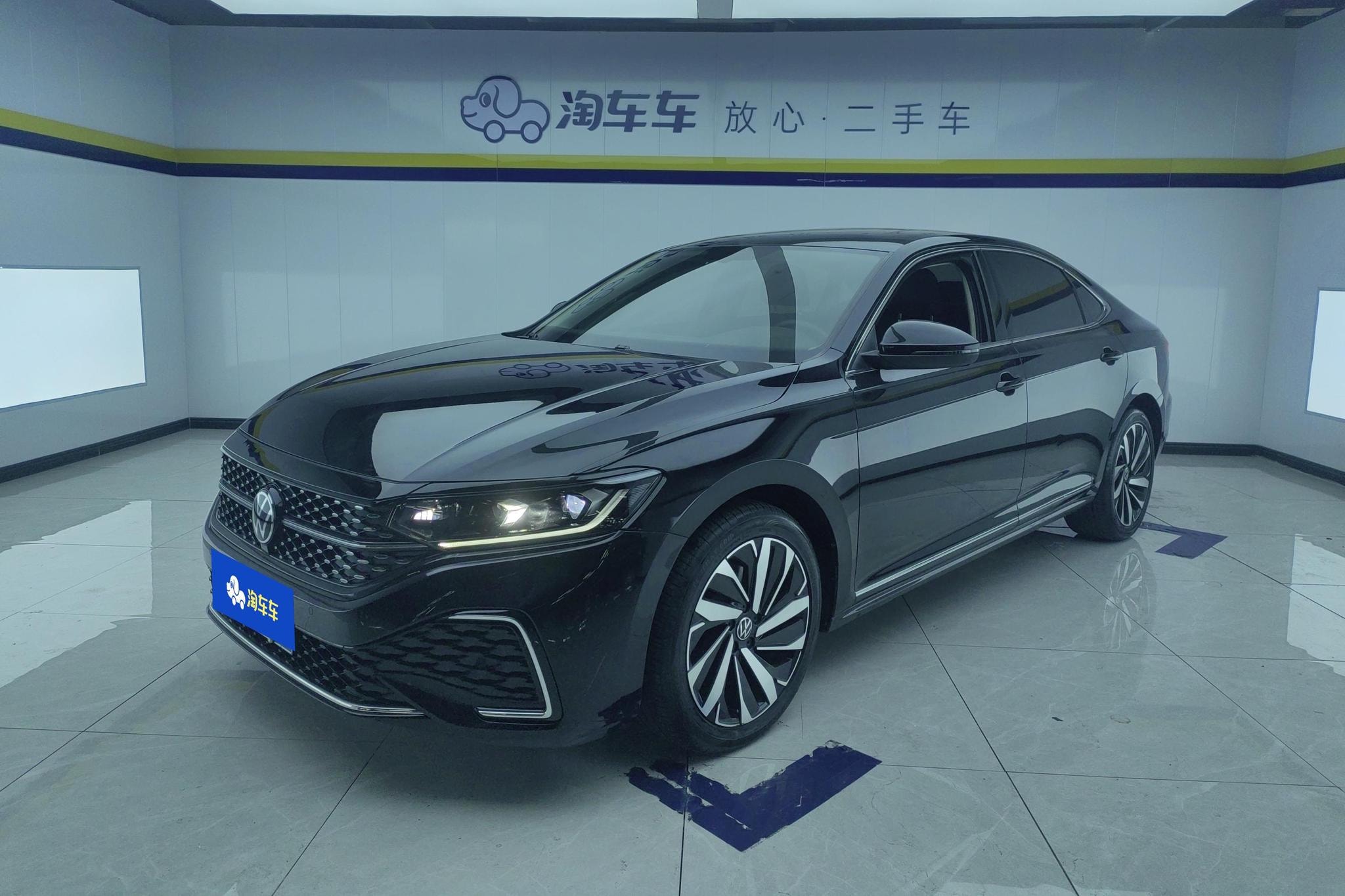 Main__Slider__Photo:undefined undefined 2023-0