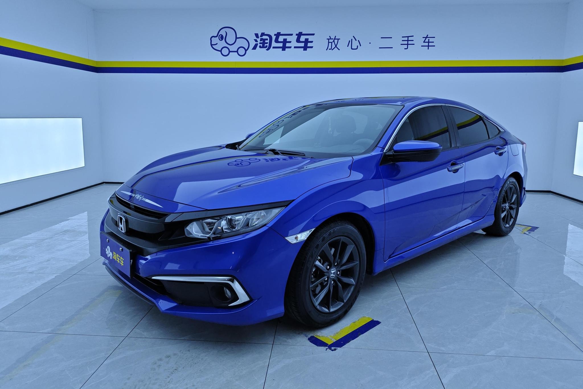 Main__Slider__Photo:undefined undefined 2019-0
