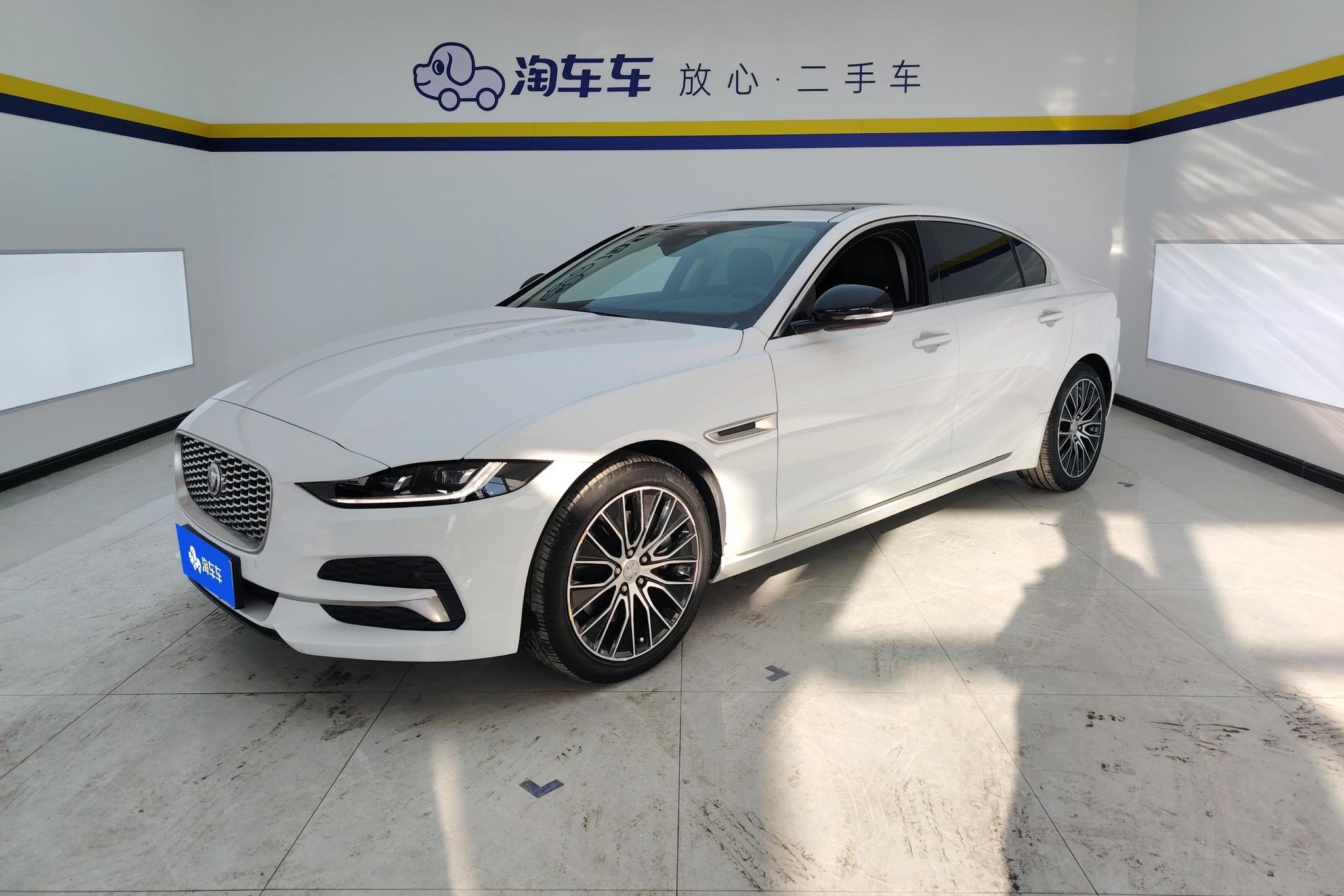 Main__Slider__Photo:undefined undefined 2021-0