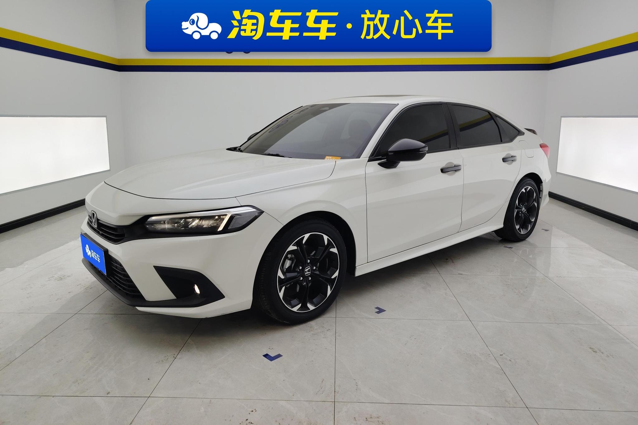 Main__Slider__Photo:undefined undefined 2022-0
