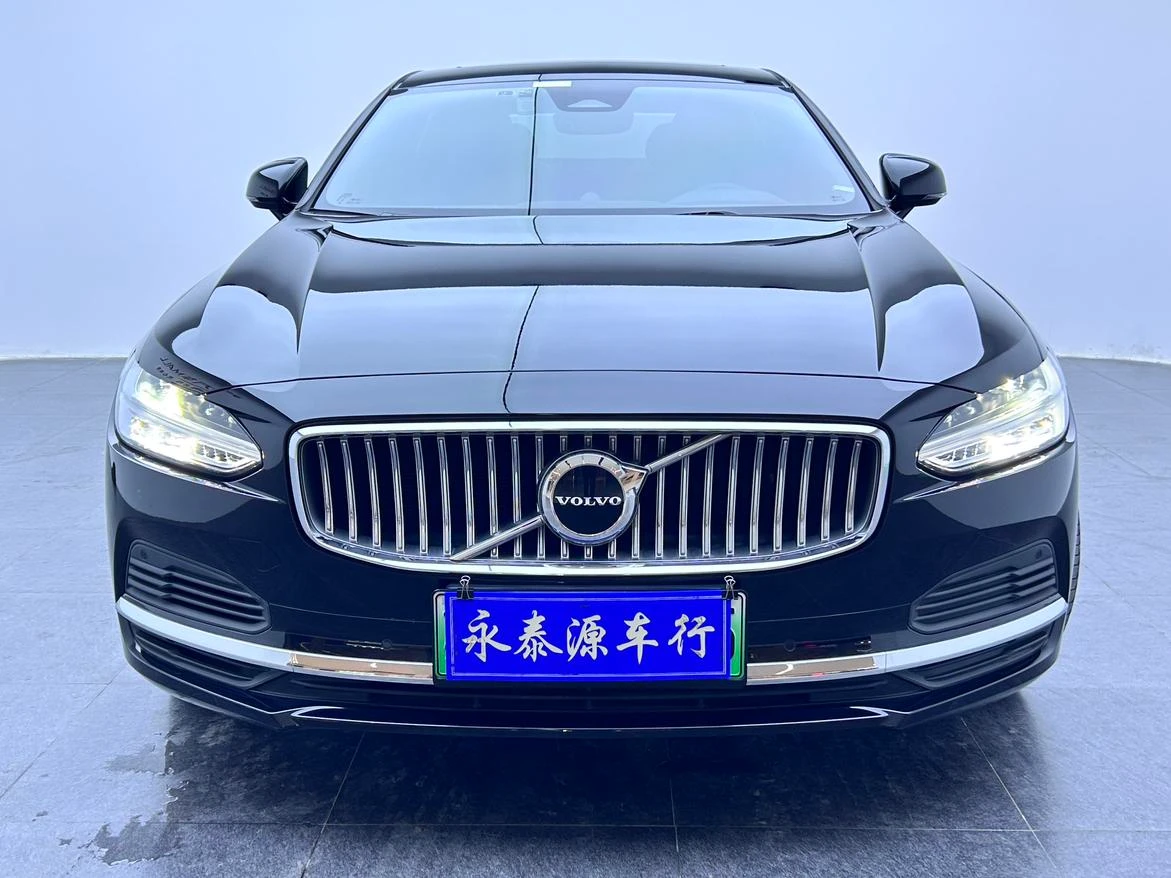 Main__Slider__Photo:undefined undefined 2024-1