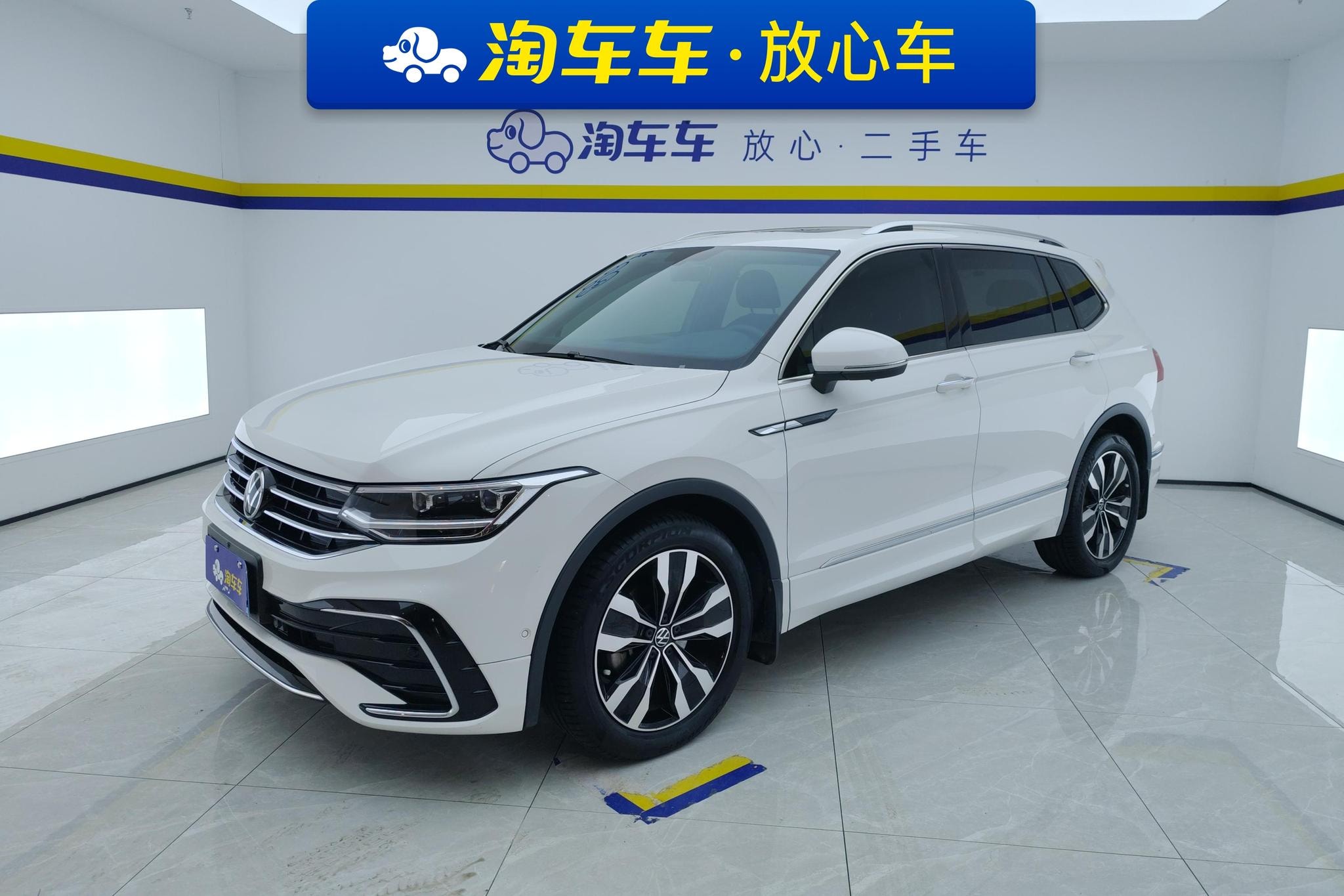 Main__Slider__Photo:undefined undefined 2022-0