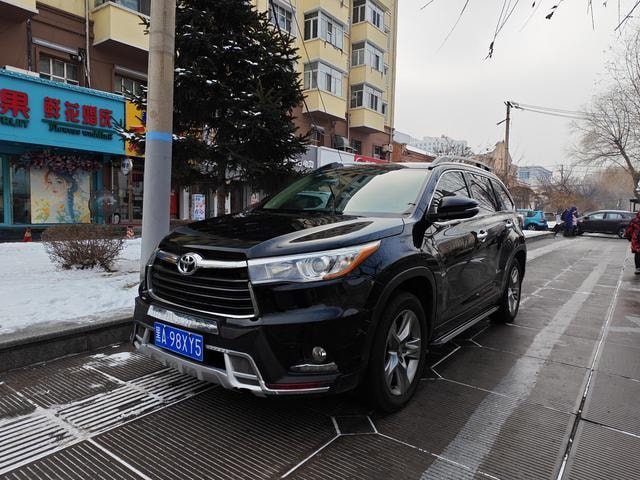 Main__Slider__Photo:undefined undefined 2015-0