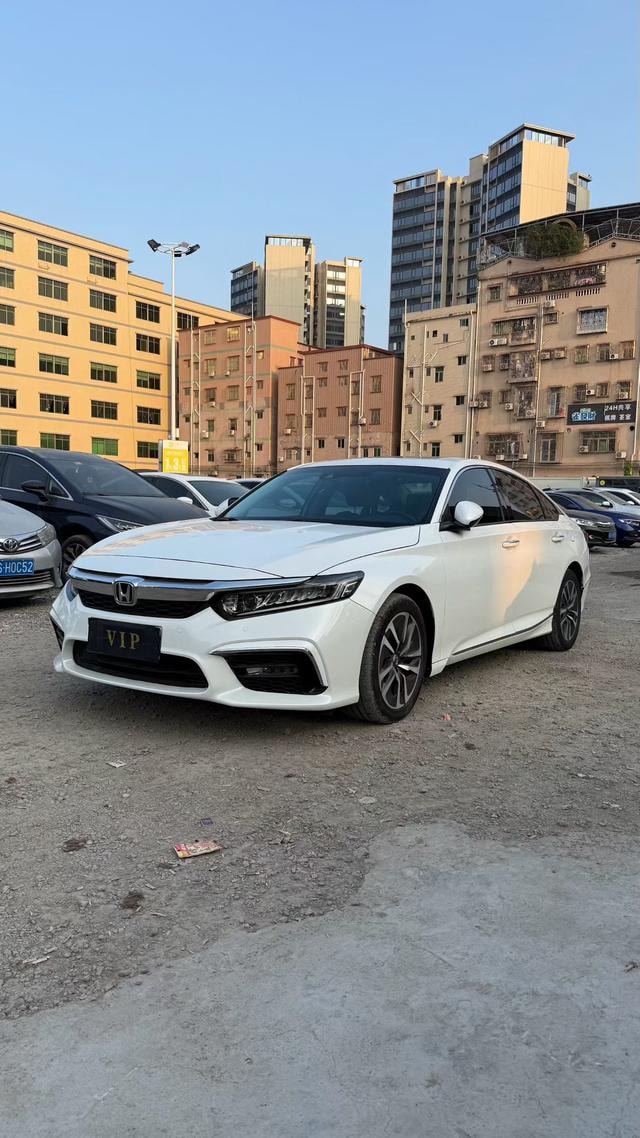Main__Slider__Photo:undefined undefined 2019-0