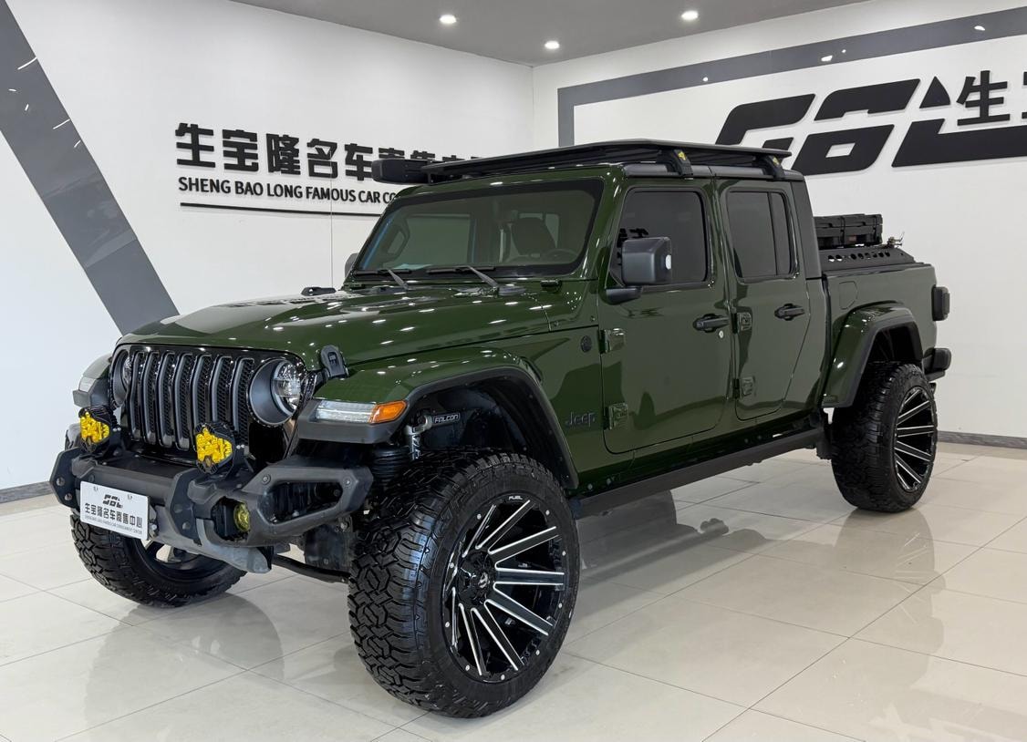 Main__Slider__Photo:undefined undefined 2023-0