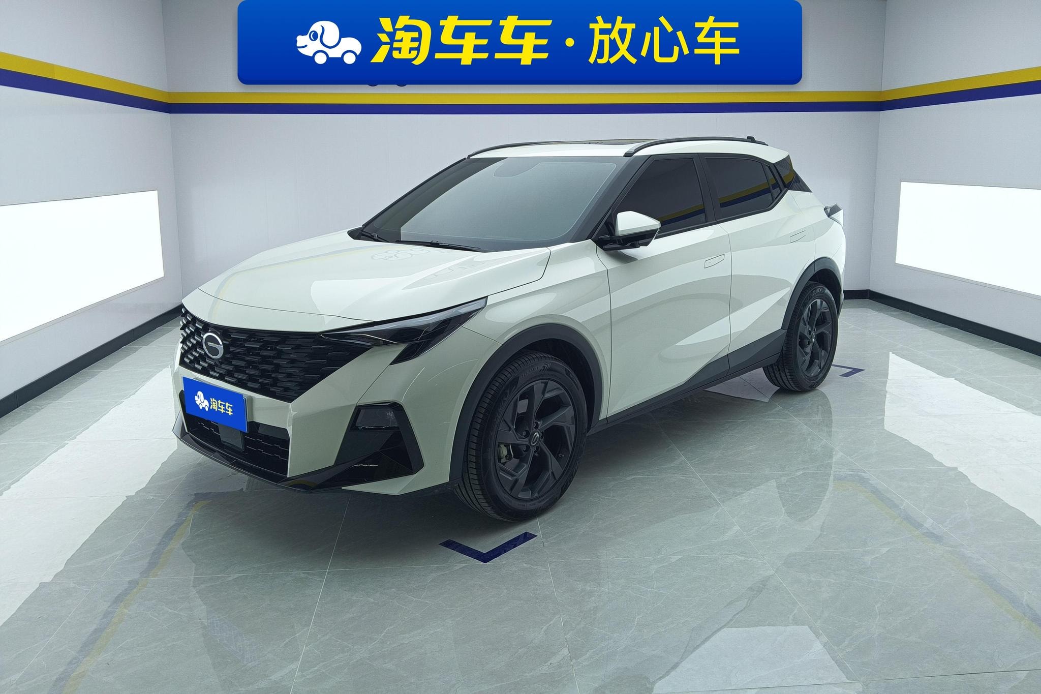 Main__Slider__Photo:undefined undefined 2023-0