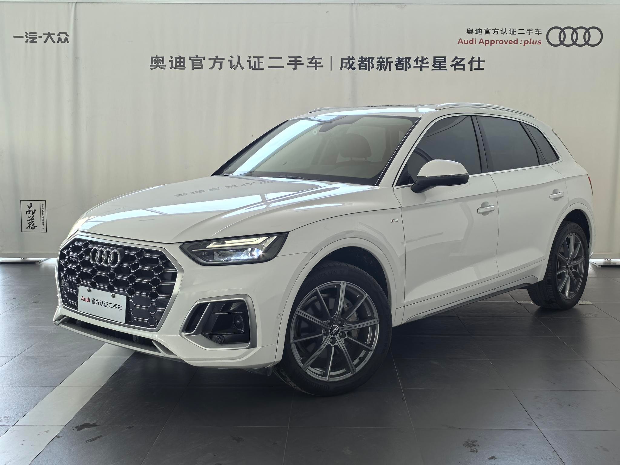 Main__Slider__Photo:undefined undefined 2022-0