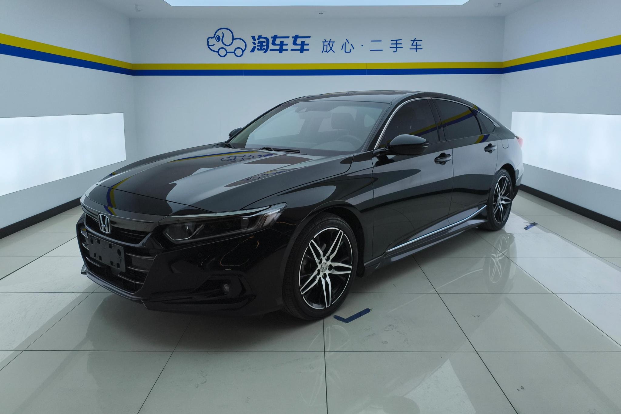 Main__Slider__Photo:undefined undefined 2022-0
