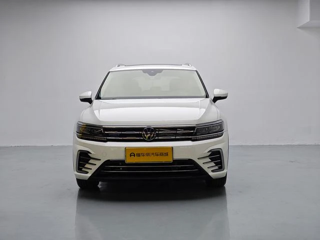 Main__Slider__Photo:undefined undefined 2021-1