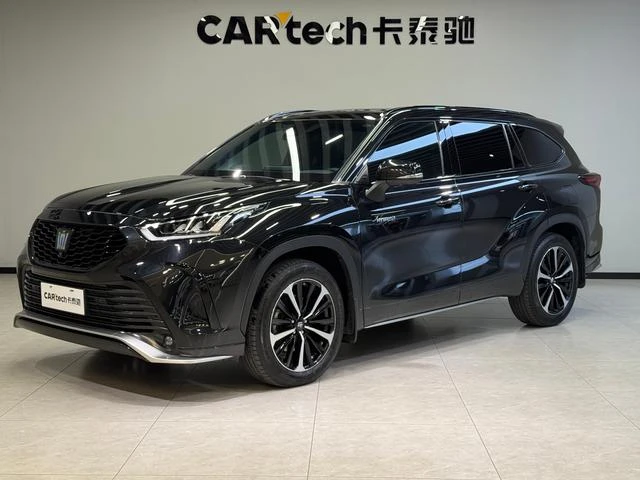 Main__Slider__Photo:undefined undefined 2023-0