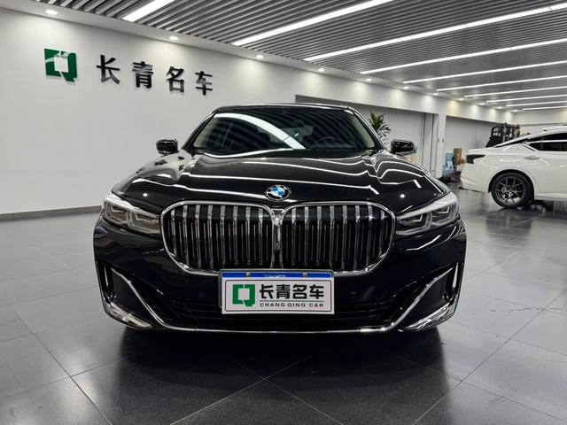 Main__Slider__Photo:undefined undefined 2019-1