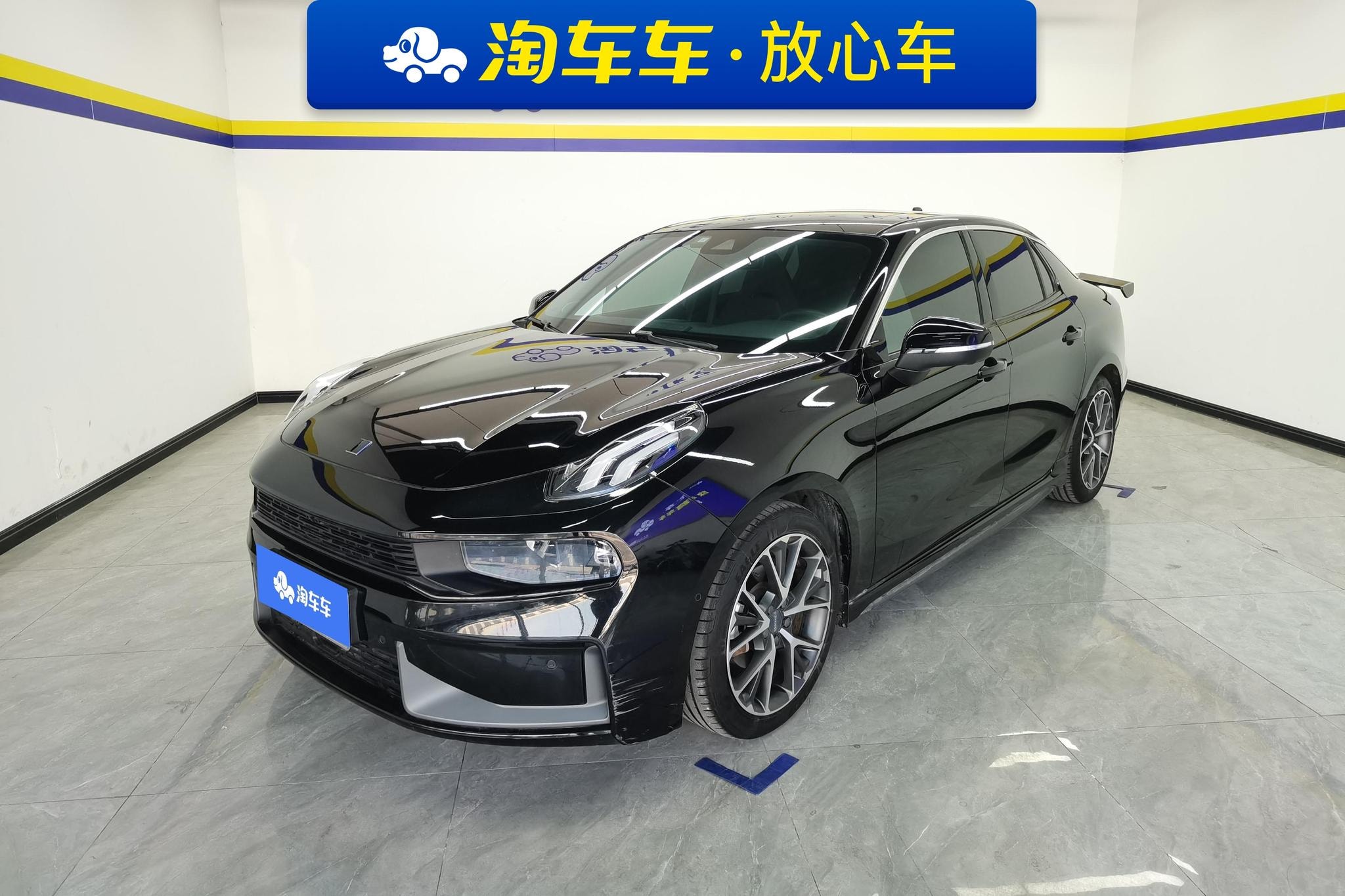 Main__Slider__Photo:undefined undefined 2022-0