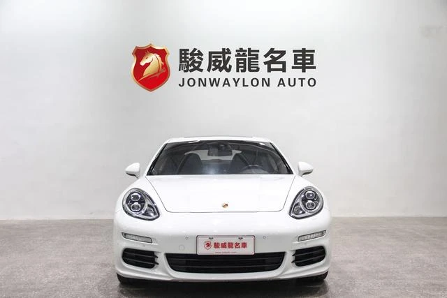 Main__Slider__Photo:undefined undefined 2014-1