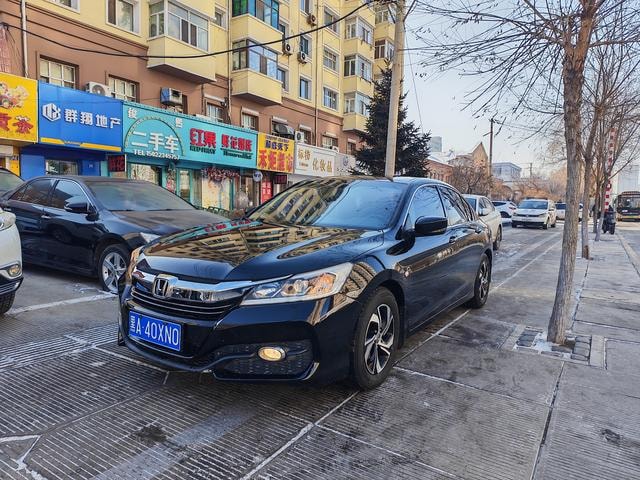 Main__Slider__Photo:undefined undefined 2016-0
