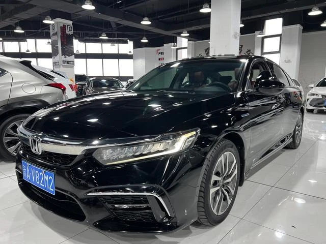 Main__Slider__Photo:undefined undefined 2019-0